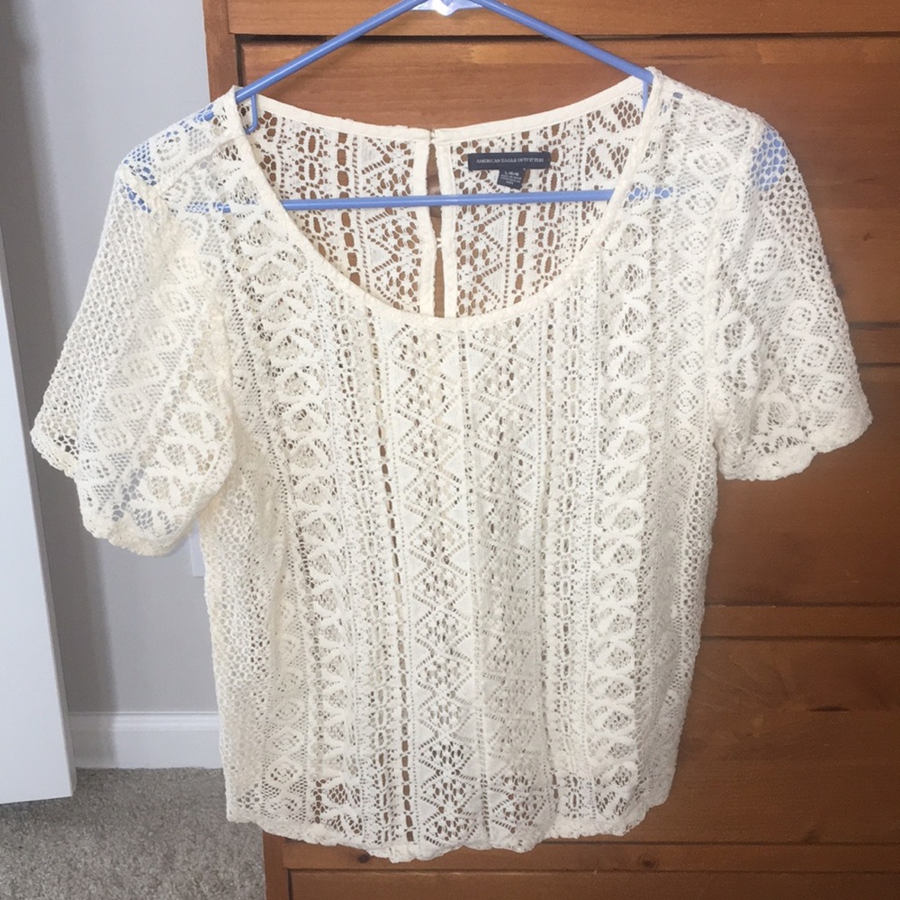 American Eagle Cream Lace Top